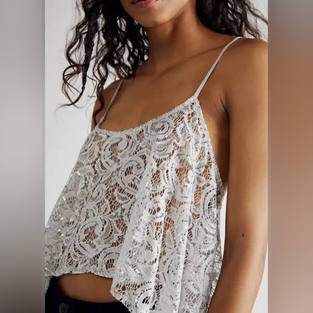 NWOT! FREE PEOPLE Best Idea Cropped Sequin Tank-Silver - Picture 2 of 8